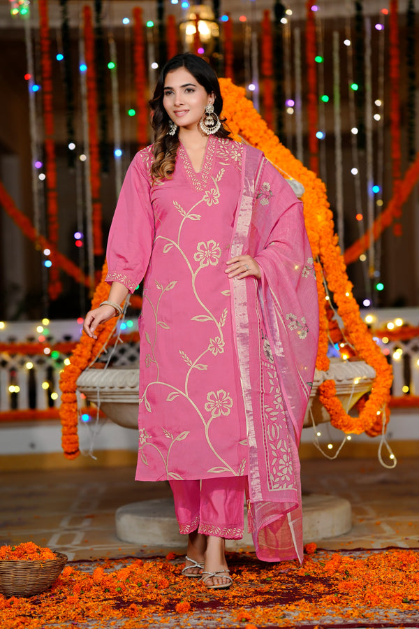 Pink Embroiderd Cotton Blend Salwar Kameez Dupatta Set
