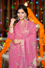 Pink Embroiderd Cotton Blend Salwar Kameez Dupatta Set